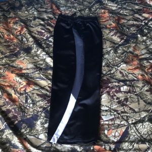 Boys lightweight running pants size m 8-10